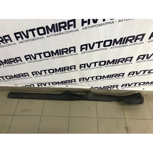 Накладка порога внутренняя правая VW Passat B7 2010- 3C0853370
